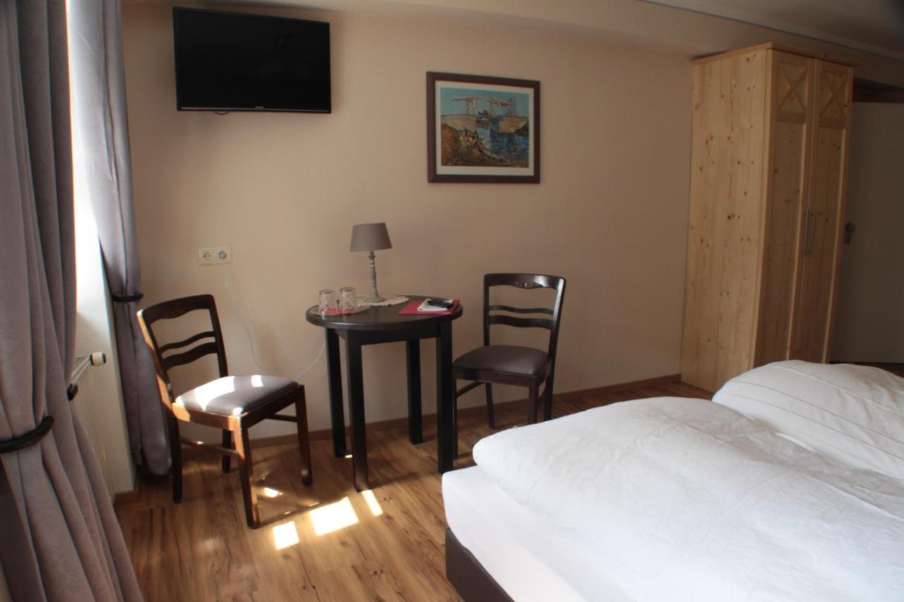 Zum Baren - Einfach Anders Hotel Mainbernheim Екстериор снимка